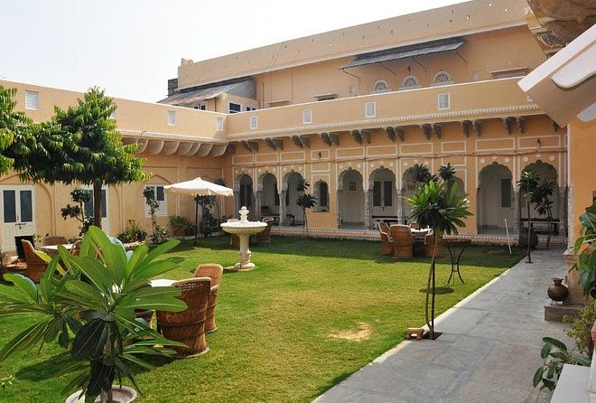 Raja Raisal Lamiya Fort, India